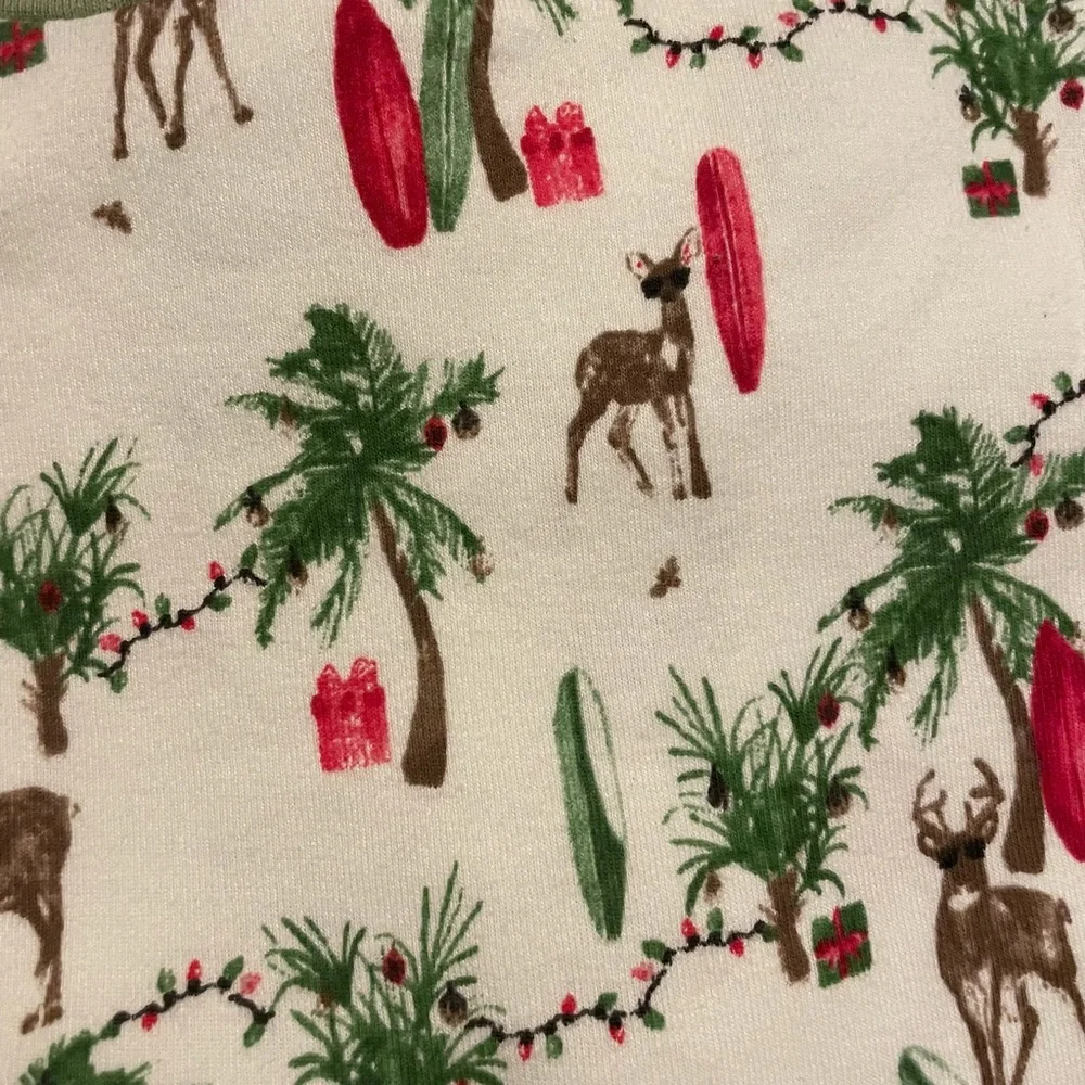 🎄Organic Burt’s Bees Pajamas🎄 - Picture 2 of 4